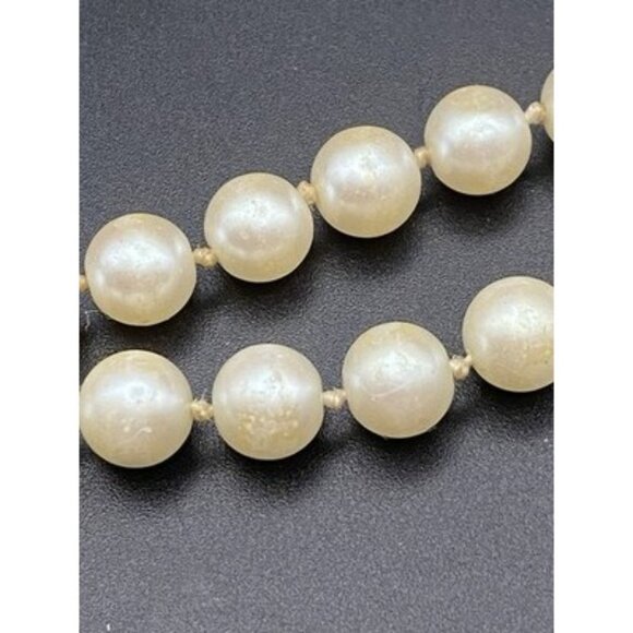 VTG Carolee Double Strand Faux Pearl Necklace 16" Knotted Glass 8mm Beads LOOK - Picture 11 of 16